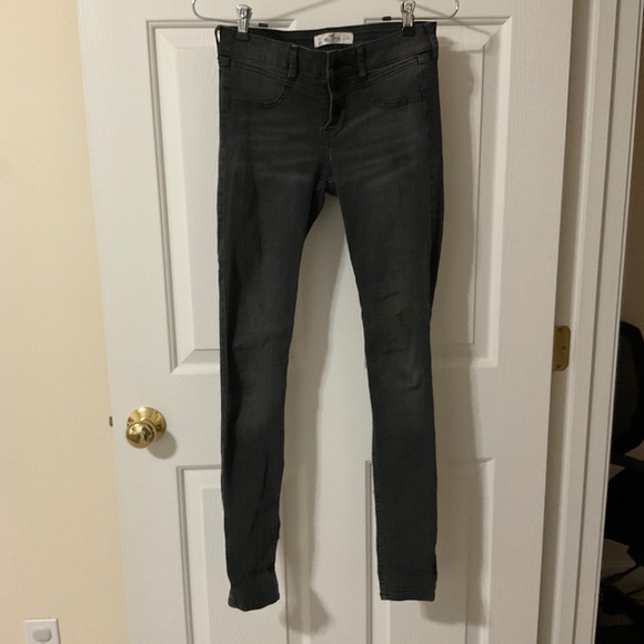 Hollister black super skinny jeans, low rise three button size 1/w 25 - Picture 6 of 8